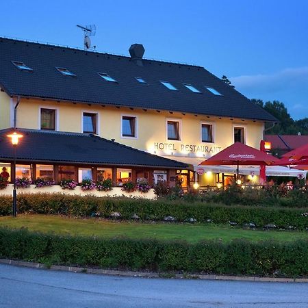 Hotel Admiral Lipno nad Vltavou Exterior photo