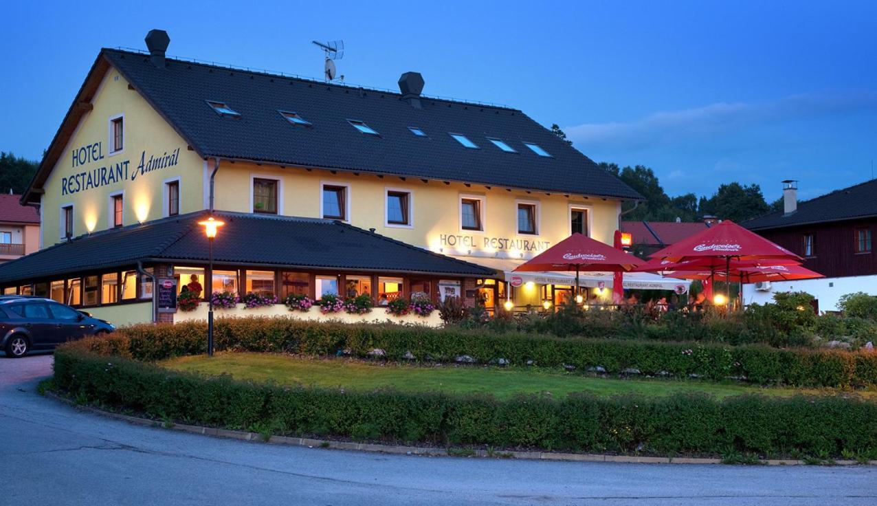 Hotel Admiral Lipno nad Vltavou Exterior photo
